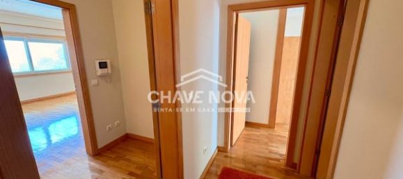 Apartamento de 2 dormitorios en Sao Felix da Marinha, Portugal No. 110779 7