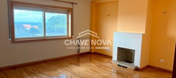 Apartamento de 2 dormitorios en Sao Felix da Marinha, Portugal No. 110779 5