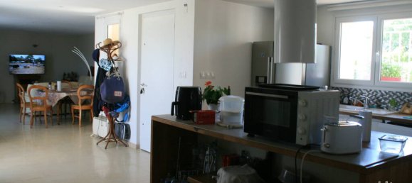 3 غرف نوم منزل في Saint-Raphael, France رقم 305612 10