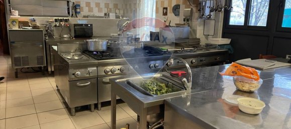 15 rooms Commercial property in Acquafredda, Italy No. 371644 18