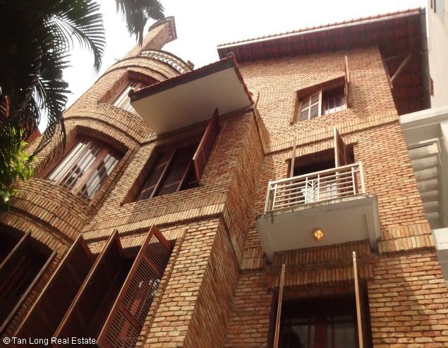 4 غرف نوم فيلا في Tay Ho, Vietnam رقم 7827