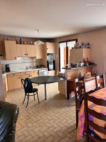 3 غرف نوم منزل في Yvre-l'Eveque, France رقم 312160