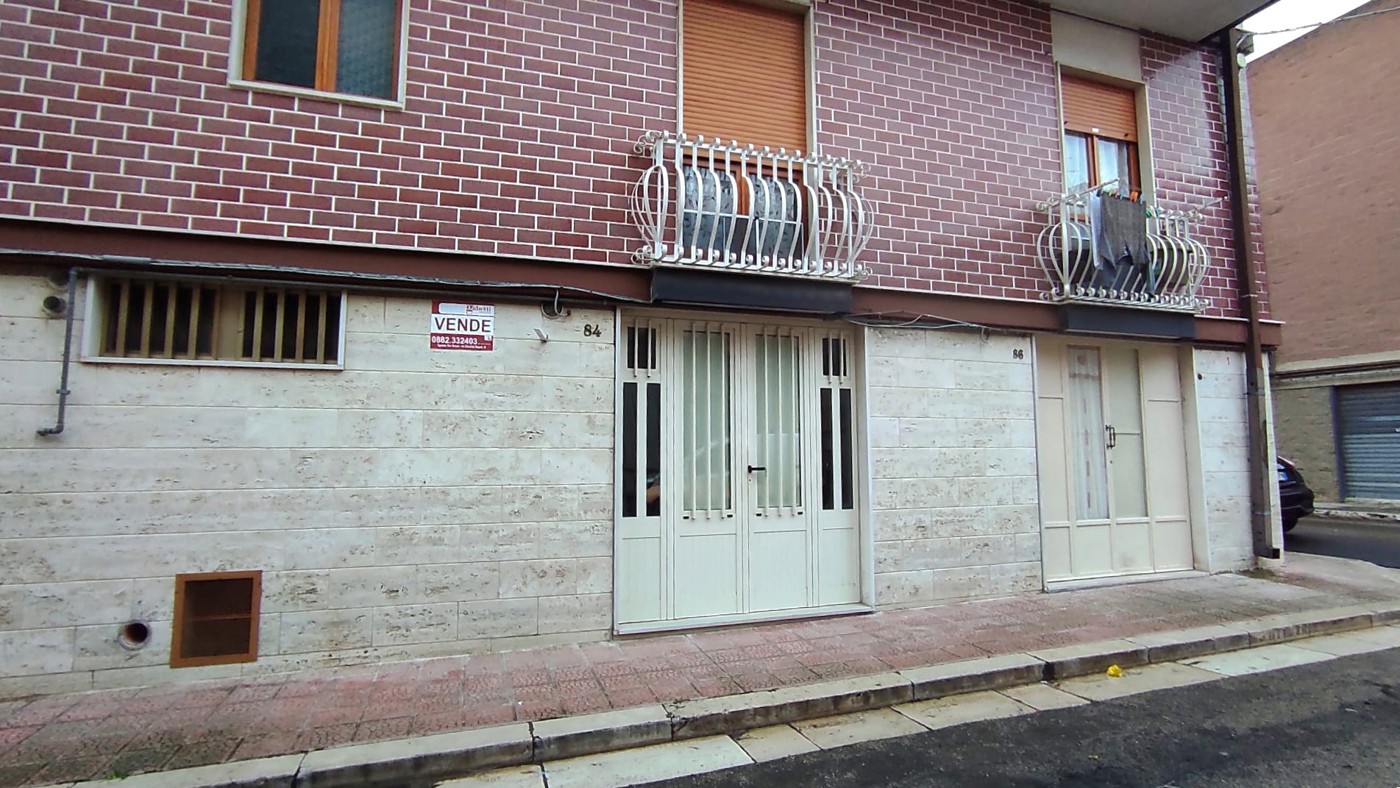 1 room Garage in San Severo, Italy No. 266810