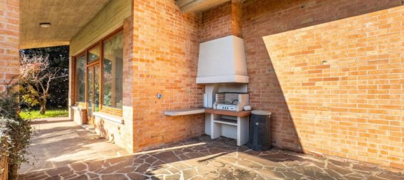 9غرفة فيلا في Udine, Italy رقم 27697 46