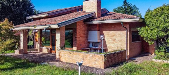 9غرفة فيلا في Udine, Italy رقم 27697 44