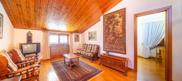 9غرفة فيلا في Udine, Italy رقم 27697 56