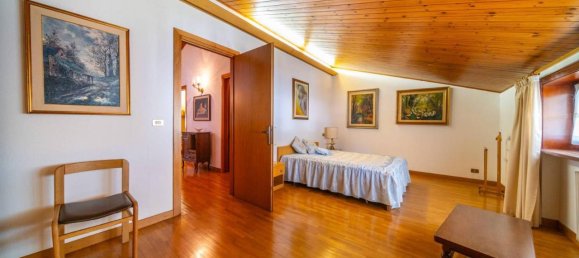 9غرفة فيلا في Udine, Italy رقم 27697 37