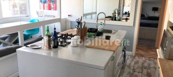 3 bedrooms Penthouse in Rome, Italy No. 129878 13