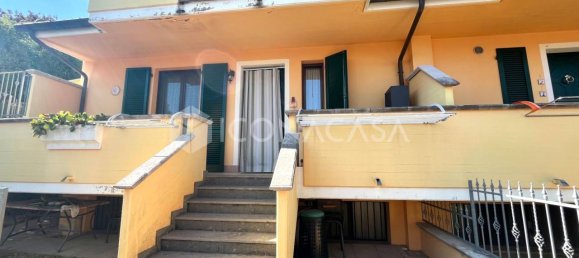 4 rooms Apartment in Santa Maria a Monte, Italy No. 257789 36