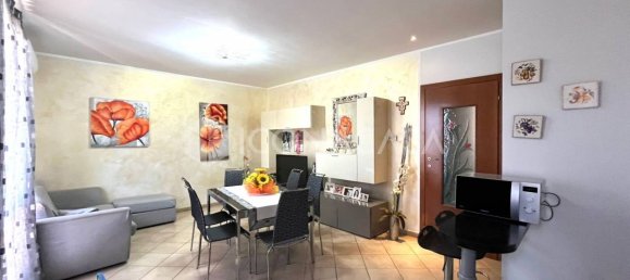 4 rooms Apartment in Santa Maria a Monte, Italy No. 257789 12