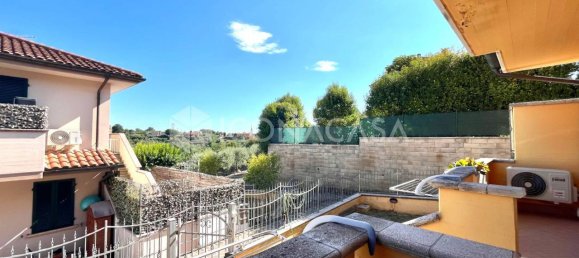 4 rooms Apartment in Santa Maria a Monte, Italy No. 257789 41