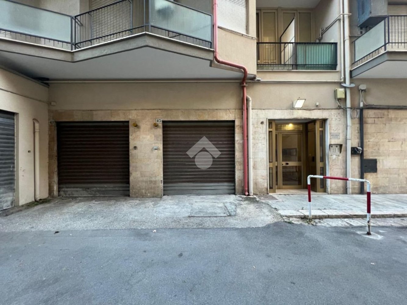 Garagem em Brindisi, Italy 17 m² N.º 278346