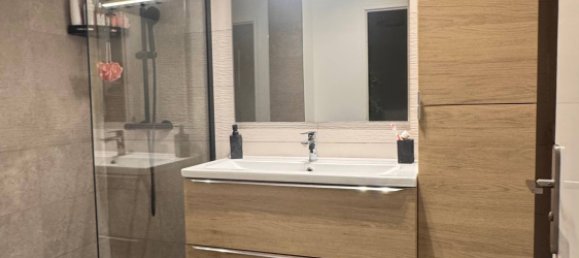 3 chambres Appartement à Les Pavillons-sous-Bois, France No. 330567 8