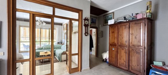 6 rooms Apartment in Viareggio, Italy No. 278136 5