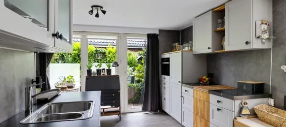 Casa de 2 dormitorios en Leer, Germany No. 299817 9