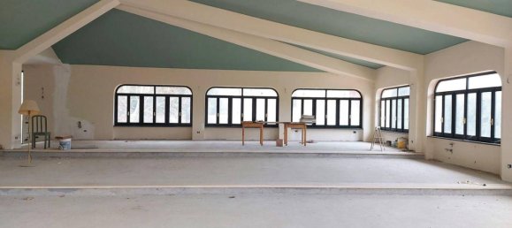 Отель, гостиница с 18 спальнями в Монте Сан Джованни Кампано, Италия № 51593 23