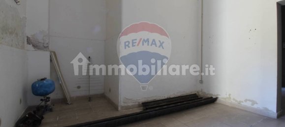 2 rooms Commercial property in Catania, Italy No. 284518 8