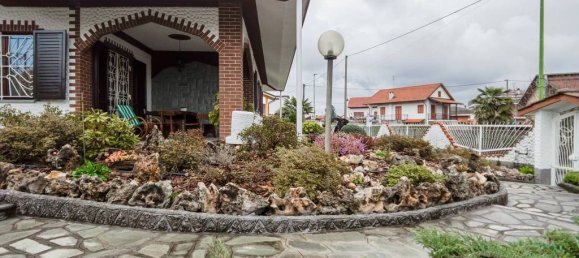 3 غرف نوم فيلا في Bruino, Italy رقم 273986 23