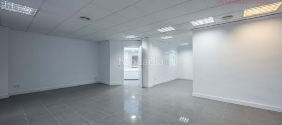 2402m² Warehouse in Mostoles, Spain No. 167767 29