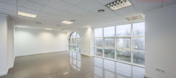 2402m² Warehouse in Mostoles, Spain No. 167767 16