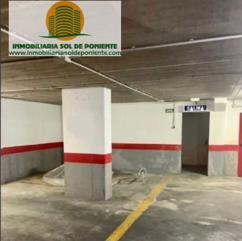 Гараж 14м² в Бенидорм, Испания № 67923