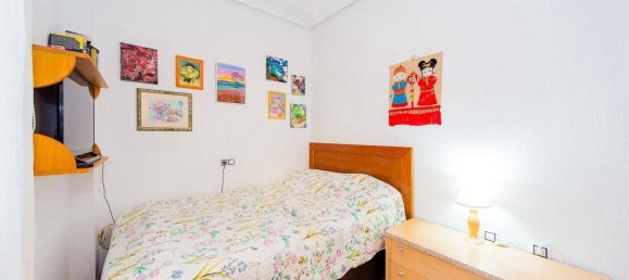 Apartamento de 2 dormitorios en Torrevieja, Spain No. 189494 9