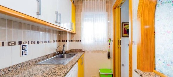 Apartamento de 2 dormitorios en Torrevieja, Spain No. 189494 6