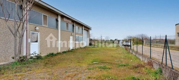 Almacén en Alessandria, Italy 452 m² No. 319584 3