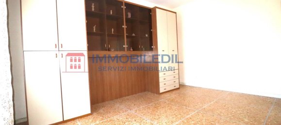 1 bedroom Apartment in Rome, Italy No. 354475 3