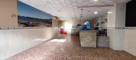 Gewerbliche Immobilie in Huelva, Spain 93m², Nr. 180245 4