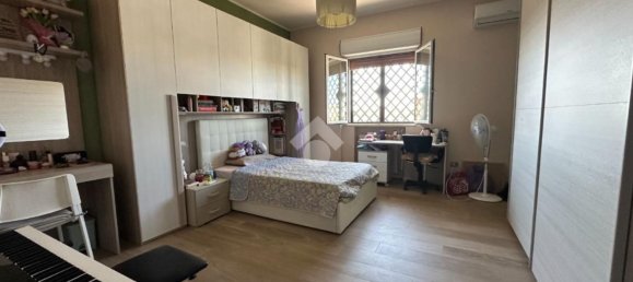 Квартира с 5 комнатами в Бари, Италия № 268043 19