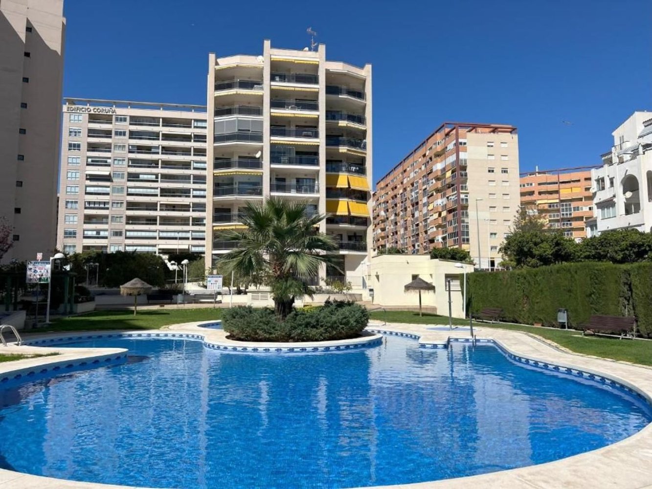 1 bedroom Apartment in Alicante, Spain No. 275765