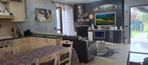 4-salle Maison à Prevalle, Italy No. 311862 27