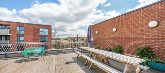 1 bedroom Apartment in London, United Kingdom No. 7645 27