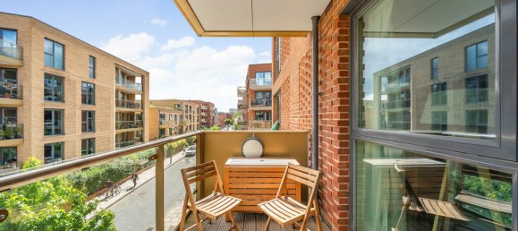 1 bedroom Apartment in London, United Kingdom No. 7645 11