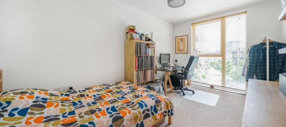 1 bedroom Apartment in London, United Kingdom No. 7645 7