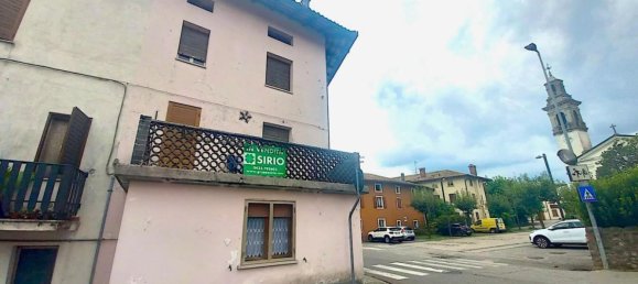 Casa de 5 habitaciónes en Udine, Italy No. 292337 2