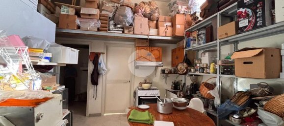 5-Zimmer Garage in Quarto, Italy, Nr. 356121 15