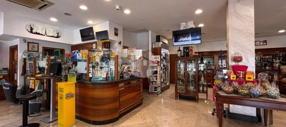 5-Zimmer Garage in Quarto, Italy, Nr. 356121 10