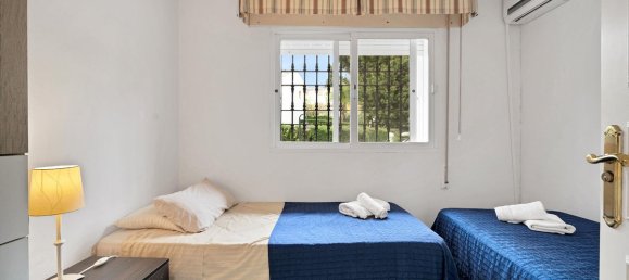 5 bedrooms Villa in Marbella, Spain No. 129888 26