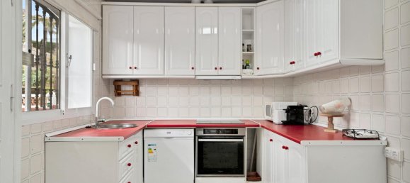 5 bedrooms Villa in Marbella, Spain No. 129888 17