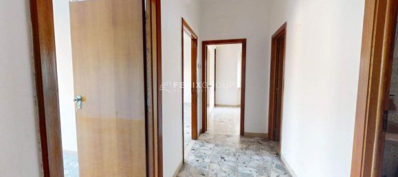 5 غرف نوم شقة في San Benedetto del Tronto, Italy رقم 325447 17