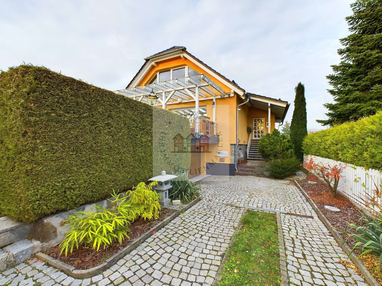 4-salle Maison à Leipzig, Germany No. 18476