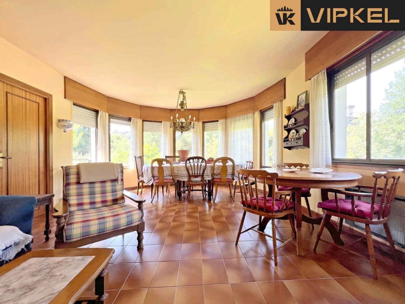 8 Schlafzimmer Haus in Bergondo, Spain, Nr. 41862