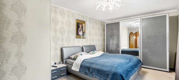 6 rooms Bungalow in Reutlingen, Germany No. 19892 13