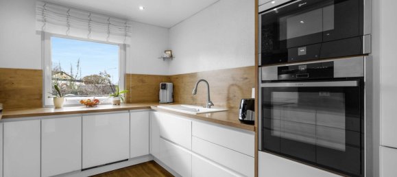 6 rooms Bungalow in Reutlingen, Germany No. 19892 6