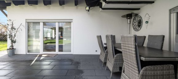 6 rooms Bungalow in Reutlingen, Germany No. 19892 16