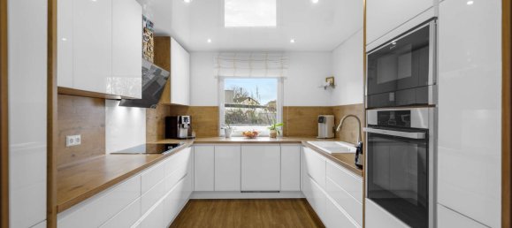 6 rooms Bungalow in Reutlingen, Germany No. 19892 4