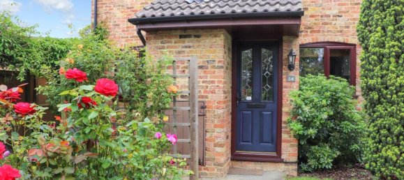 2 bedrooms Commercial property in Guildford, United Kingdom No. 13818 4