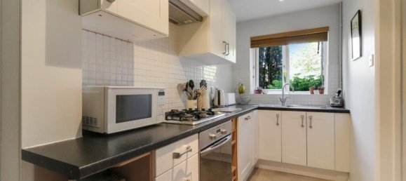 2 bedrooms Commercial property in Guildford, United Kingdom No. 13818 6